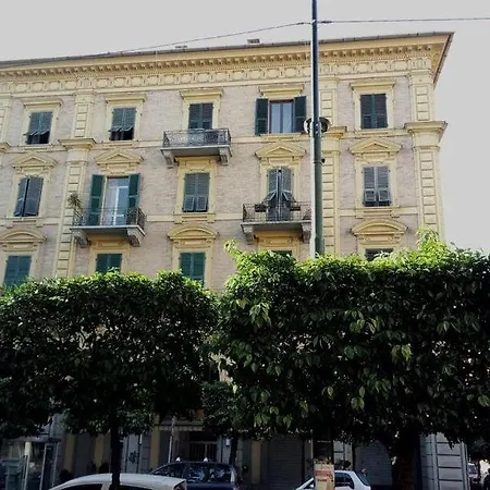 Colors Of Cinque Terre - ゲストハウス ラ・スペツィア